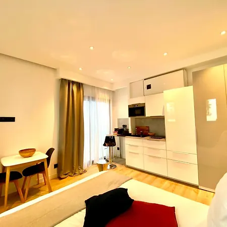 C8 Mini Design 175blo-paris Convention Appartamento Parigi